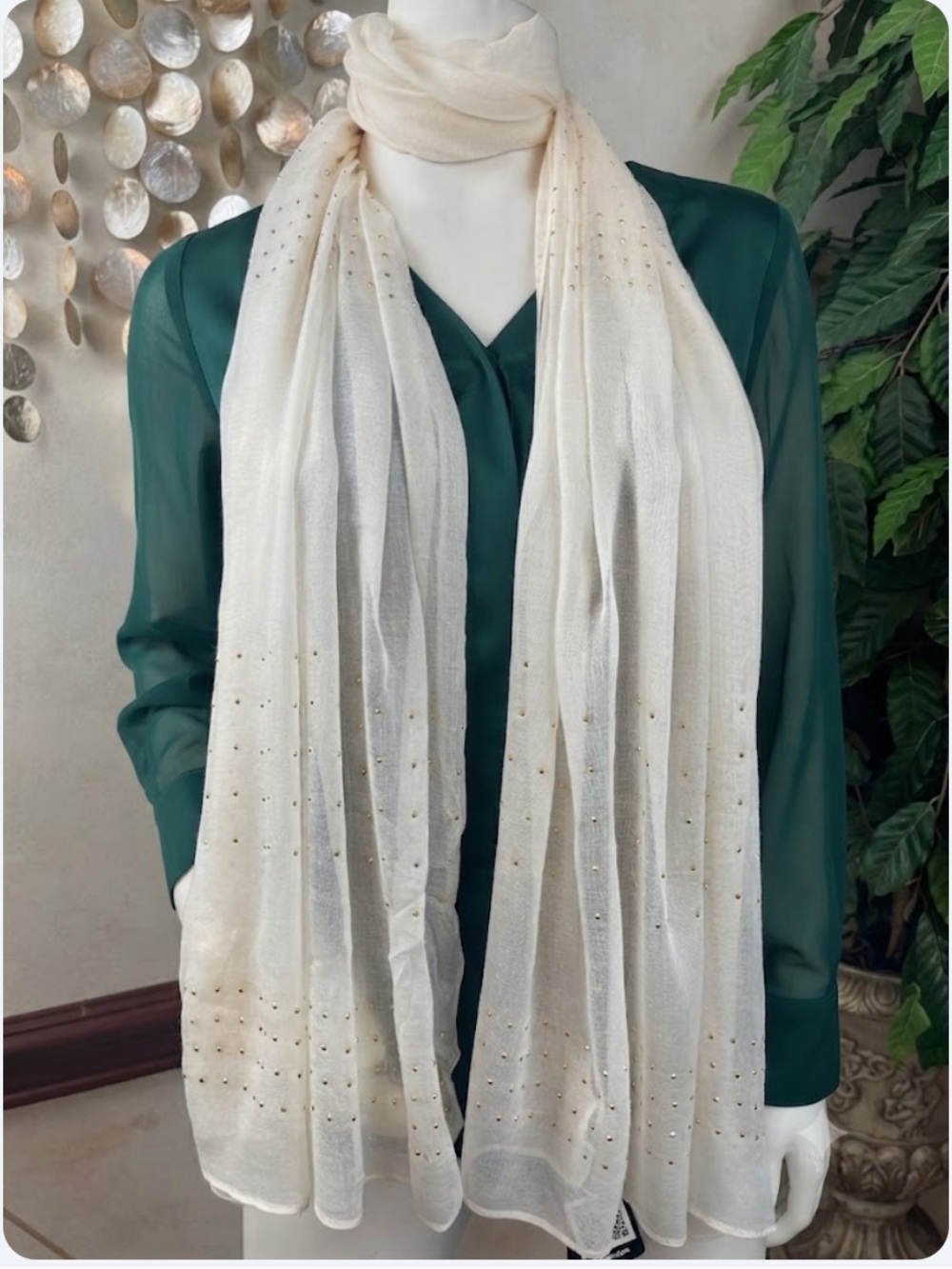 WHBM GOLD STUD CREAM WRAP